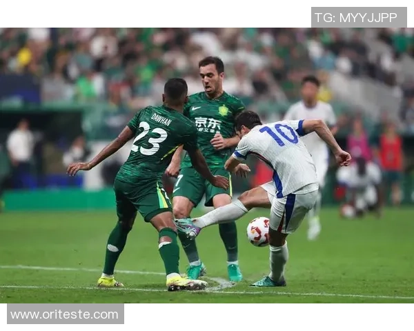 2019年上海申花与北京国安激战回顾：精彩瞬间与赛季影响分析