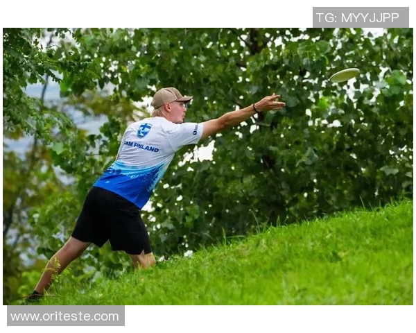 飞盘战术揭秘：成都飞盘队如何运用快攻制胜对手